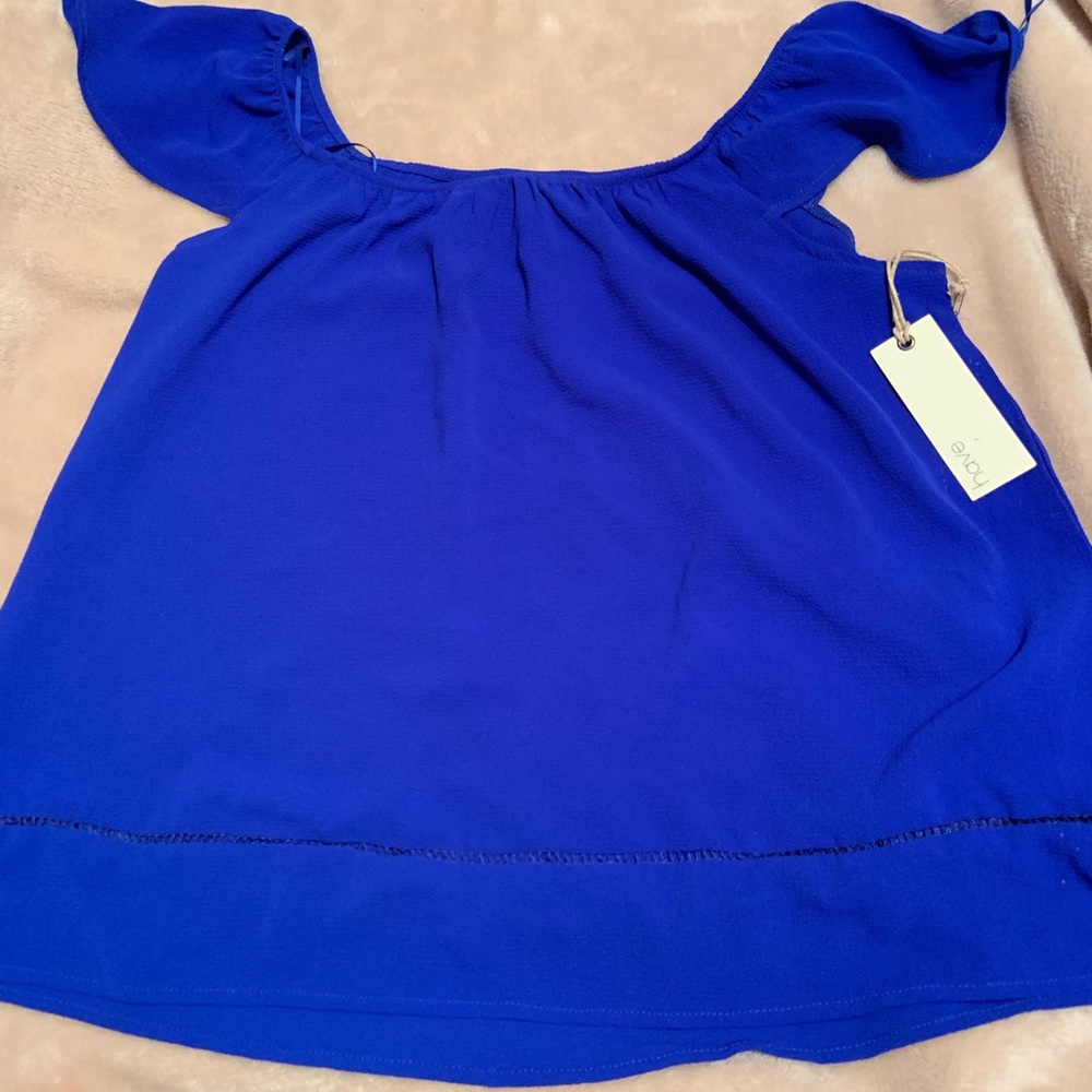 Royal blue blouse / off the shoulders